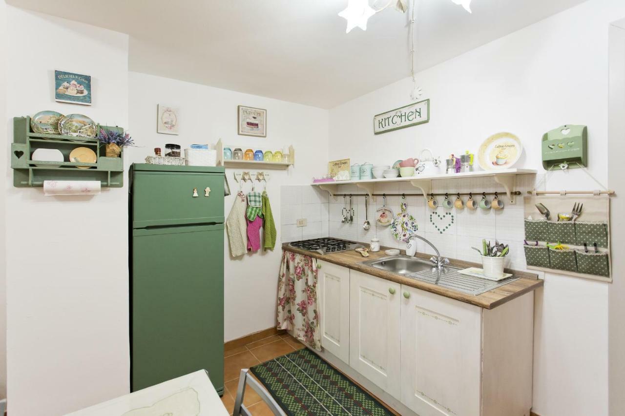 パレルモLittle House Inside Capo'S Marketアパートメント エクステリア 写真